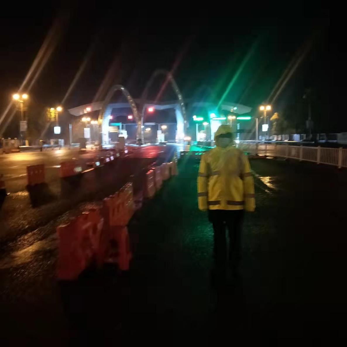 春节我在岗—玉山县交通运输局干部职工坚守岗位守护群众平安