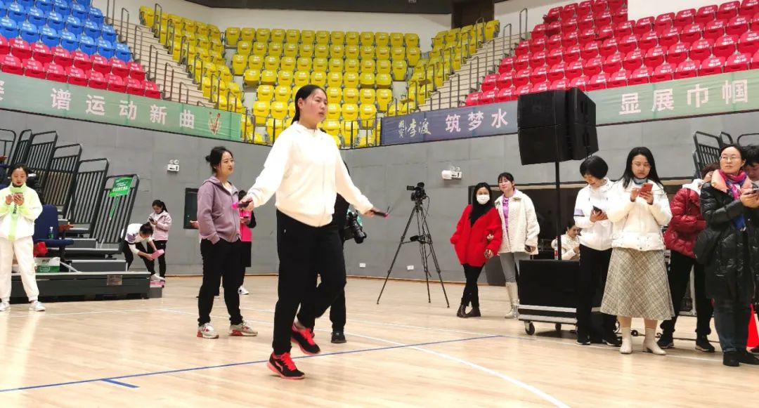 教育系统在玉山县庆“三八”女子趣味运动会中获奖