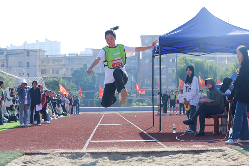 1698911542283063543.jpg 3.jpg