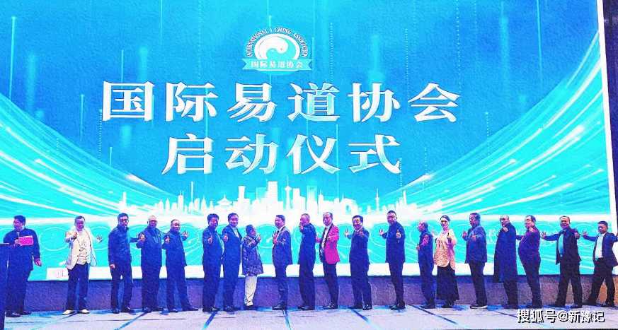 1767775076173058272.png 7596ca53e1b990d3a8af8f672c9acdb7_1S3041195-0.png