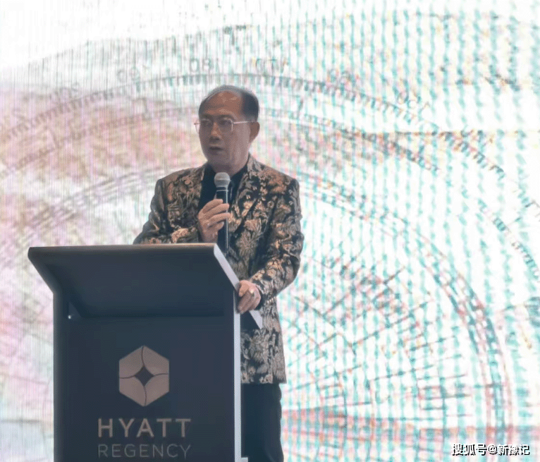 1767775148446089634.png c752f312ef826c10108a7967774322ae_1S3046055-8.png